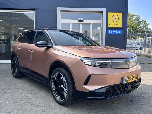 Opel Grandland GS 73 kWh Panoramisch schuif- / kanteldak | Focal Premium audio | LED Matrix koplampen | Elektris... ActivLease financial lease
