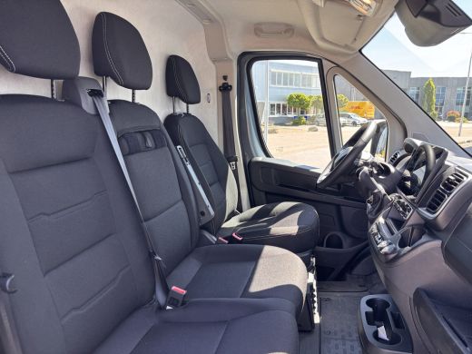 Peugeot Boxer 2.2 BlueHDi 140 S&S L2H2 3.5t | BPM VRIJ | AUTOMAAT | LAADRUIMTE INGERICHT | | 2 zitplaatsen rech... ActivLease financial lease