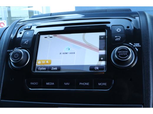Peugeot Boxer 330 2.0 BlueHDI L1H1 Premium Pack | Cruise Control | Trekhaak | Camera | Imperiaal | Navi | Carpl... ActivLease financial lease