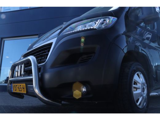 Peugeot Boxer 330 2.0 BlueHDI L1H1 Premium Pack | Cruise Control | Trekhaak | Camera | Imperiaal | Navi | Carpl... ActivLease financial lease
