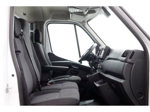 Renault Master T35 2.3 dCi 165pk Bakwagen met laadklep en zijdeur L445cm 02-2022 ActivLease financial lease