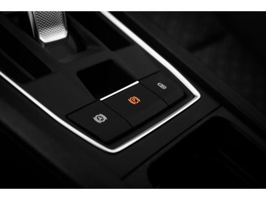Seat Leon FR PHEV First Edition | Achteruitrijcamera | Automatisch dimmende binnenspiegel | Dakhemel uitgev... ActivLease financial lease