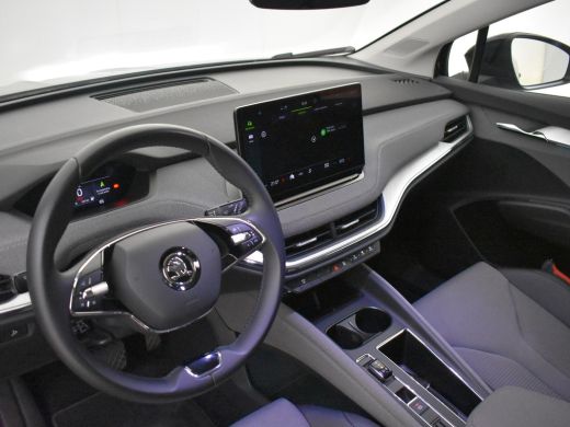 Skoda Enyaq iV 60 180pk 1e eigenaar | 100%dealeronderhouden | Navigatie | Cruise control | Camera achter | App c... ActivLease financial lease