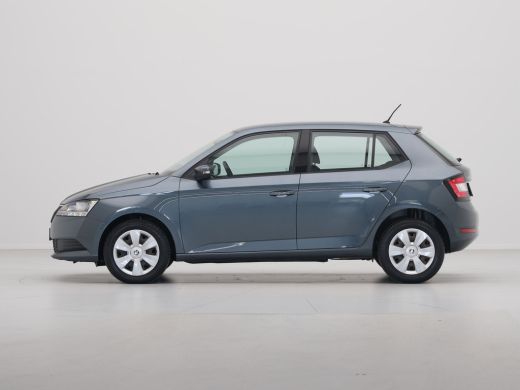 Skoda Fabia 1.0 75pk Active Navi via app Airco Cruise Pdc achter 3 ActivLease financial lease