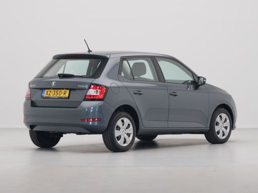 Skoda Fabia 1.0 75pk Active Navi via app Airco Cruise Pdc achter 3 ActivLease financial lease