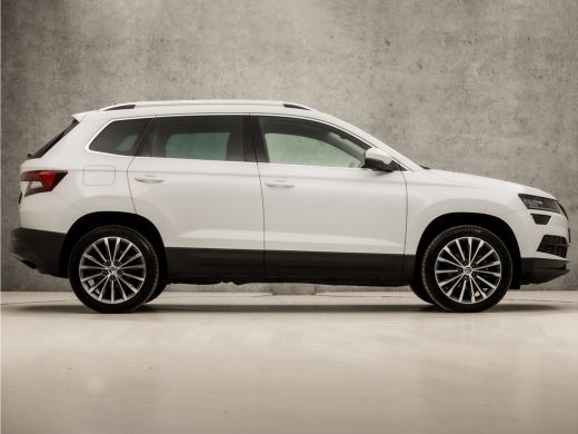 Skoda Karoq 1.0 TSI Sport Deluxe Automaat (APPLE CARPLAY, GROOT NAVI, CAMERA, LEDER/ALCANTARA, STOELVERWARMIN... ActivLease financial lease