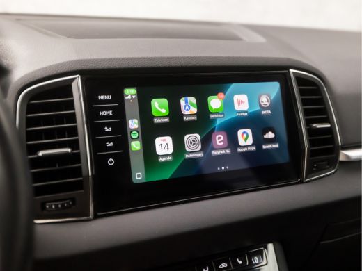 Skoda Karoq 1.0 TSI Sport Deluxe Automaat (APPLE CARPLAY, GROOT NAVI, CAMERA, LEDER/ALCANTARA, STOELVERWARMIN... ActivLease financial lease