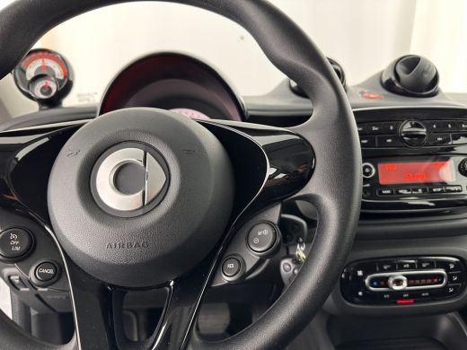 Smart Forfour EQ Essential 18 kWh [ 3-Fase ] (INCL-BTW) Aut. *FULL-LEATHER | AIRCO | CRUISE | DAB+ | COMFORT-SE... ActivLease financial lease