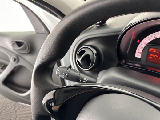 Smart Forfour EQ Essential 18 kWh [ 3-Fase ] (INCL-BTW) Aut. *FULL-LEATHER | AIRCO | CRUISE | DAB+ | COMFORT-SE... ActivLease financial lease