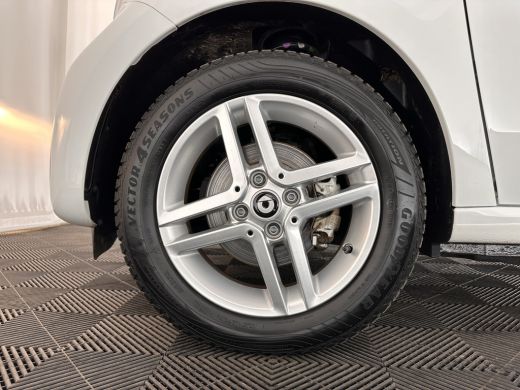 Smart Forfour EQ Essential 18 kWh [ 3-Fase ] (INCL-BTW) Aut. *FULL-LEATHER | AIRCO | CRUISE | DAB+ | COMFORT-SE... ActivLease financial lease
