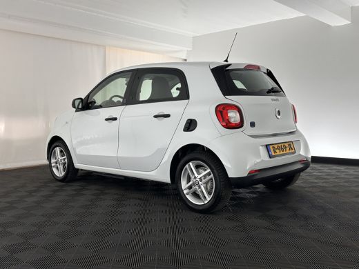 Smart Forfour EQ Essential 18 kWh [ 3-Fase ] (INCL-BTW) Aut. *FULL-LEATHER | AIRCO | CRUISE | DAB+ | COMFORT-SE... ActivLease financial lease