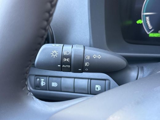 Toyota C-HR 1.8 Hybrid 140 Dynamic **NIEUWE AUTO/ DIRECT LEVERBAAR** ActivLease financial lease