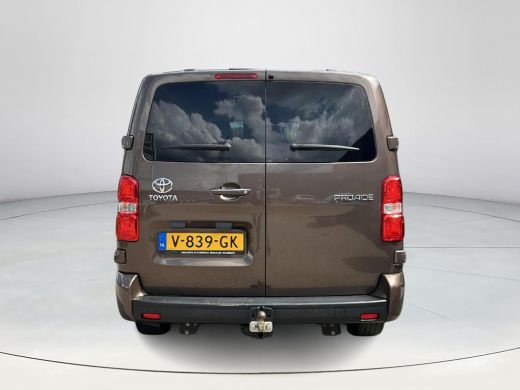 Toyota ProAce 2.0 D-4D Professional Long Dubbele Cabine | Trekhaak | Navi | Rijklaarprijs! ActivLease financial lease