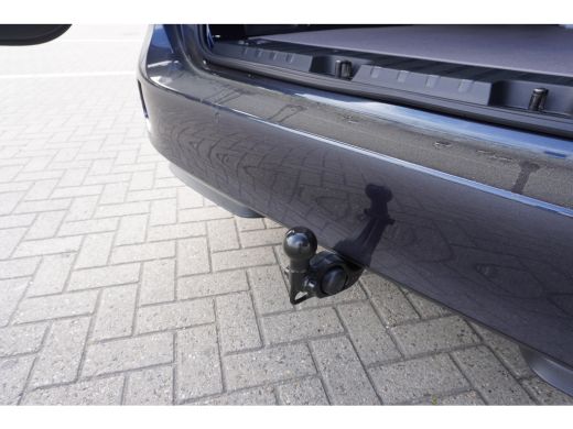 Volkswagen ID. Buzz Cargo Cargo ID. Buzz Cargo 286 pk ID. Buzz Cargo 286 pk, Achteruitrijcamera, Comfortstoelen met armleun... ActivLease financial lease