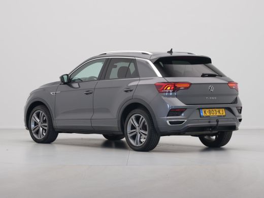 Volkswagen T-Roc 1.5 TSI 150pk Sport Business R Line Navigatie Trekhaak Camera Elek. kofferklep 204 ActivLease financial lease