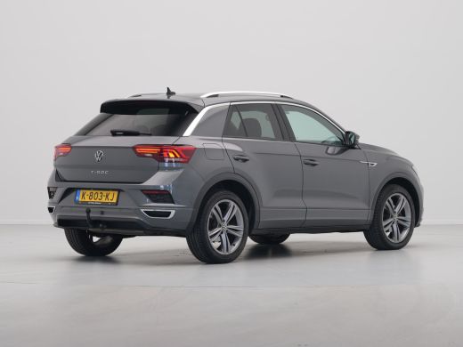 Volkswagen T-Roc 1.5 TSI 150pk Sport Business R Line Navigatie Trekhaak Camera Elek. kofferklep 204 ActivLease financial lease