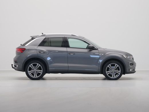 Volkswagen T-Roc 1.5 TSI 150pk Sport Business R Line Navigatie Trekhaak Camera Elek. kofferklep 204 ActivLease financial lease