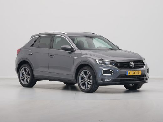 Volkswagen T-Roc 1.5 TSI 150pk Sport Business R Line Navigatie Trekhaak Camera Elek. kofferklep 204 ActivLease financial lease