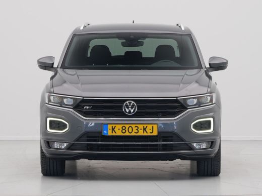 Volkswagen T-Roc 1.5 TSI 150pk Sport Business R Line Navigatie Trekhaak Camera Elek. kofferklep 204 ActivLease financial lease