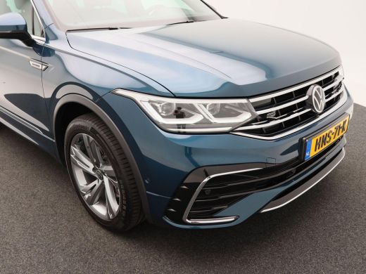 Volkswagen Tiguan 1.4 TSi 245 Pk Automaat eHybrid R-Line Business+ | Full LED | Navigatie | Adaptive Cruise | 19 In... ActivLease financial lease