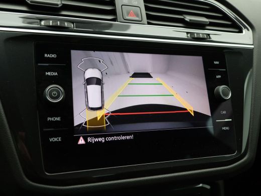 Volkswagen Tiguan 1.4 TSi 245 Pk Automaat eHybrid R-Line Business+ | Full LED | Navigatie | Adaptive Cruise | 19 In... ActivLease financial lease