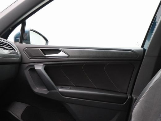 Volkswagen Tiguan 1.4 TSi 245 Pk Automaat eHybrid R-Line Business+ | Full LED | Navigatie | Adaptive Cruise | 19 In... ActivLease financial lease