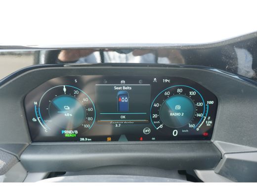 Volkswagen e-Transporter e-Transporter 136 pk e-Transporter Life 136 pk, Achterdeuren zonder ruit, Trekhaak, Climatronic, ... ActivLease financial lease