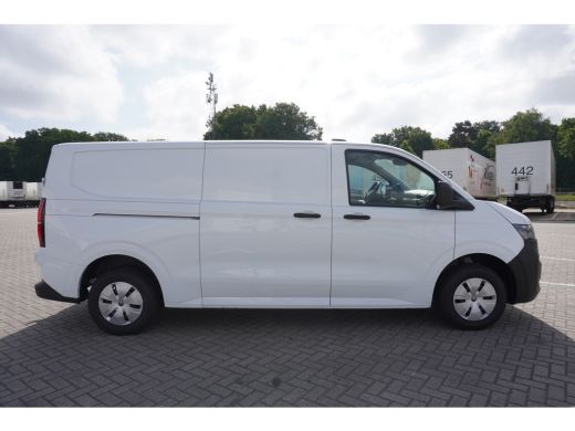Volkswagen e-Transporter e-Transporter 136 pk e-Transporter Life 136 pk, Achterdeuren zonder ruit, Trekhaak, Climatronic, ... ActivLease financial lease