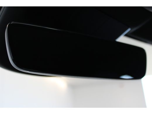Volvo  EX30 Extended Range 272PK Plus 69kWh | 20" | Black Pack | Climate Pack | Privacy glas ActivLease financial lease