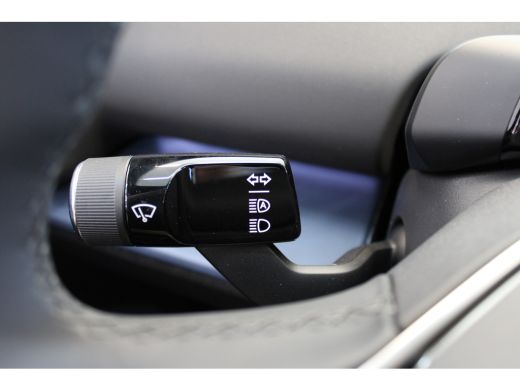 Volvo  EX30 Extended Range 272PK Plus 69kWh | 20" | Black Pack | Climate Pack | Privacy glas ActivLease financial lease
