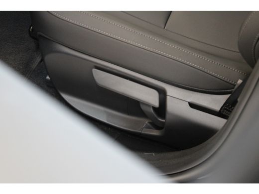 Volvo  EX30 Extended Range 272PK Plus 69kWh | 20" | Black Pack | Climate Pack | Privacy glas ActivLease financial lease