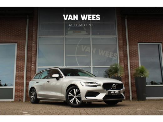 Volvo  V60 2.0 D3 Momentum | 1e eigenaar | inc BTW | Led | Camera | DAB | Navi | Cruise-control | Stuurverwa... Volvo  V60 2.0 D3 Momentum | 1e eigenaar | inc BTW | Led | Camera | DAB | Navi | Cruise-control | Stuurverwa...