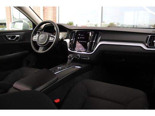 Volvo  V60 2.0 D3 Momentum | 1e eigenaar | inc BTW | Led | Camera | DAB | Navi | Cruise-control | Stuurverwa... ActivLease financial lease