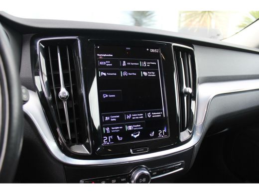 Volvo  V60 2.0 D3 Momentum | 1e eigenaar | inc BTW | Led | Camera | DAB | Navi | Cruise-control | Stuurverwa... ActivLease financial lease