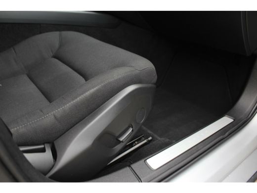 Volvo  V60 2.0 D3 Momentum | 1e eigenaar | inc BTW | Led | Camera | DAB | Navi | Cruise-control | Stuurverwa... ActivLease financial lease