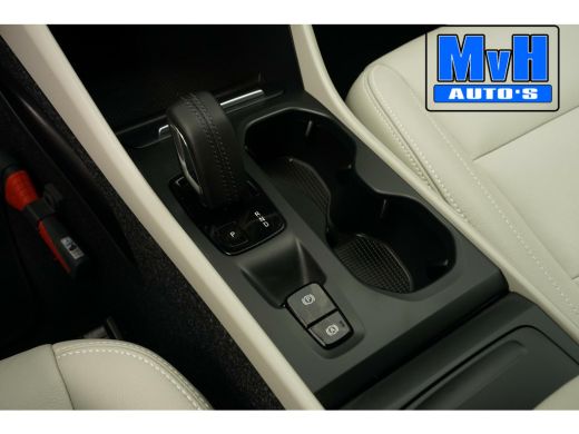 Volvo  XC40 1.5 T3 Momentum Pro 163PK|360ºCAM|Intellisafe|NAP ActivLease financial lease