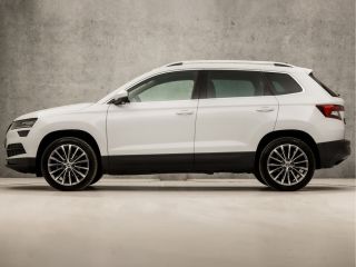 Skoda Karoq 1.0 TSI Sport Deluxe Automaat (APPLE CARPLAY, GROOT NAVI, CAMERA, LEDER/ALCANTARA, STOELVERWARMIN...