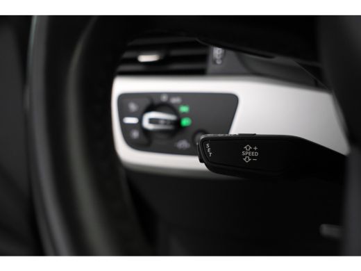 Audi A4 Avant 35 TFSI S edition Sportstoel, leer, Virtual, Climate, Trekhaak ActivLease financial lease