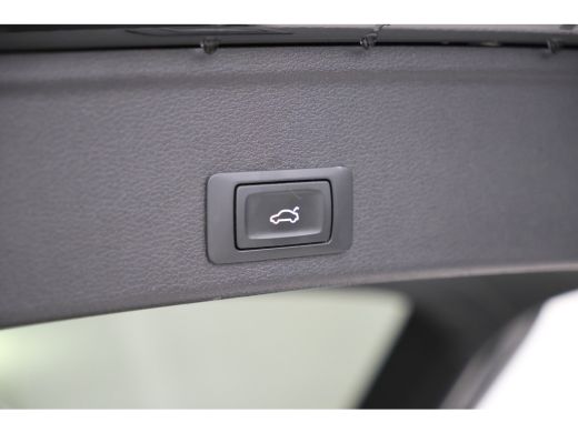 Audi A4 Avant 35 TFSI S edition Sportstoel, leer, Virtual, Climate, Trekhaak ActivLease financial lease