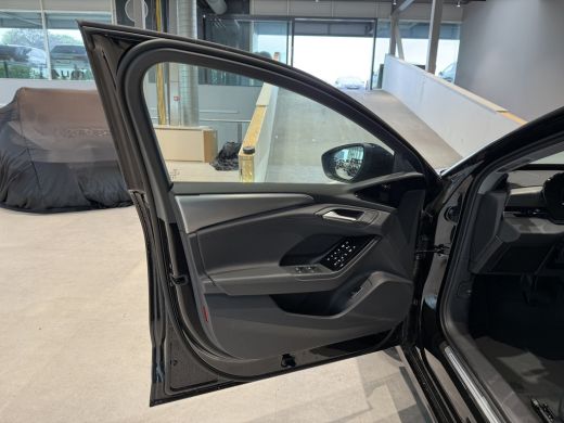 Audi A6 Avant e-tron Avant e-tron Avant e-tron (C1) Advanced edition e-tron 100kWh 270 kW / 367 PK Avant Elektrische a... ActivLease financial lease