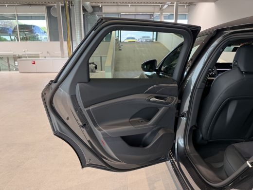 Audi A6 Avant e-tron S edition 83 kWh / 286 pk Trekhaak | Privacy Glas ActivLease financial lease