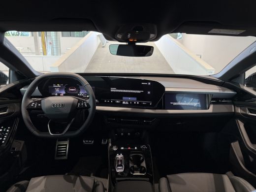 Audi A6 Avant e-tron S edition 83 kWh / 286 pk Trekhaak | Privacy Glas ActivLease financial lease