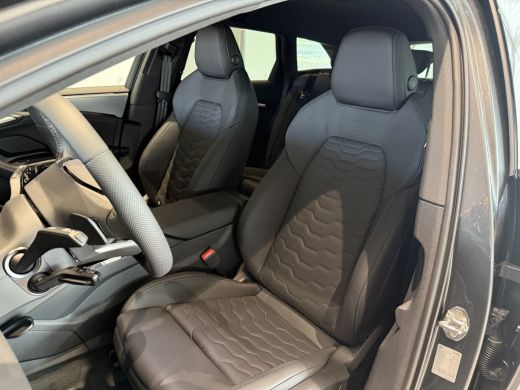 Audi A6 Avant e-tron S edition 83 kWh / 286 pk Trekhaak | Privacy Glas ActivLease financial lease