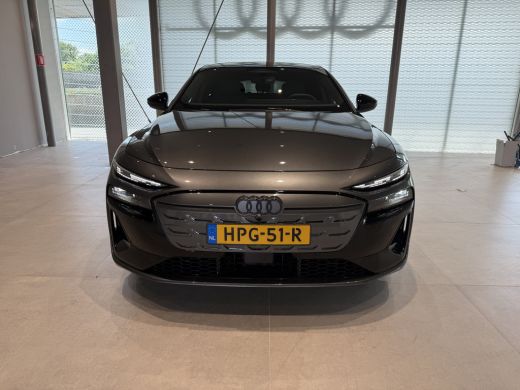 Audi A6 Avant e-tron S edition 83 kWh / 286 pk Trekhaak | Privacy Glas ActivLease financial lease
