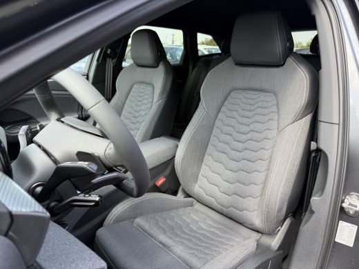 Audi A6 Avant e-tron Avant e-tron S edition 83 kWh | Privacy glas | Rode remzadels | 286 pk ActivLease financial lease