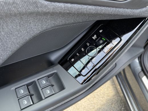 Audi A6 Avant e-tron Avant e-tron S edition 83 kWh | Privacy glas | Rode remzadels | 286 pk ActivLease financial lease