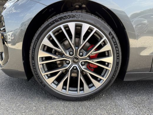 Audi A6 Avant e-tron Avant e-tron S edition 83 kWh | Privacy glas | Rode remzadels | 286 pk ActivLease financial lease