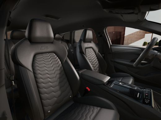 Audi A6 Avant e-tron S edition 83 kWh ActivLease financial lease