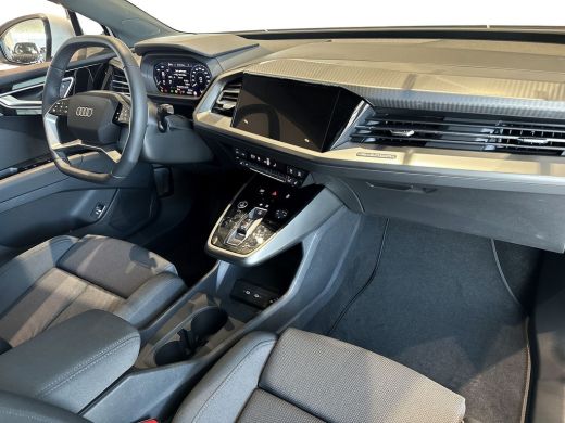Audi Q4 e-tron 45 quattro Advanced edition 82 kWh Assistentiepakket | Comfortpakket | 286 pk ActivLease financial lease