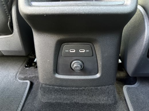 Audi Q4 e-tron 45 quattro S Edition 82 kWh | Trekhaak | Comfortpakket | 286 pk ActivLease financial lease